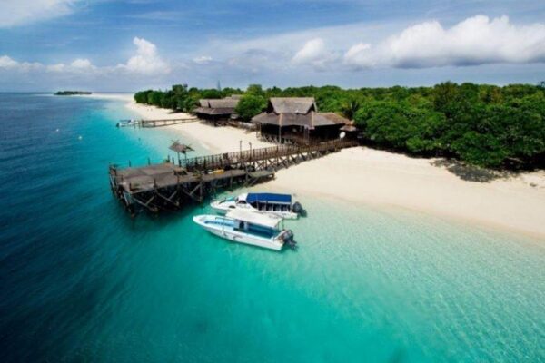 2D1N & 3D2N Pulau Besar Package